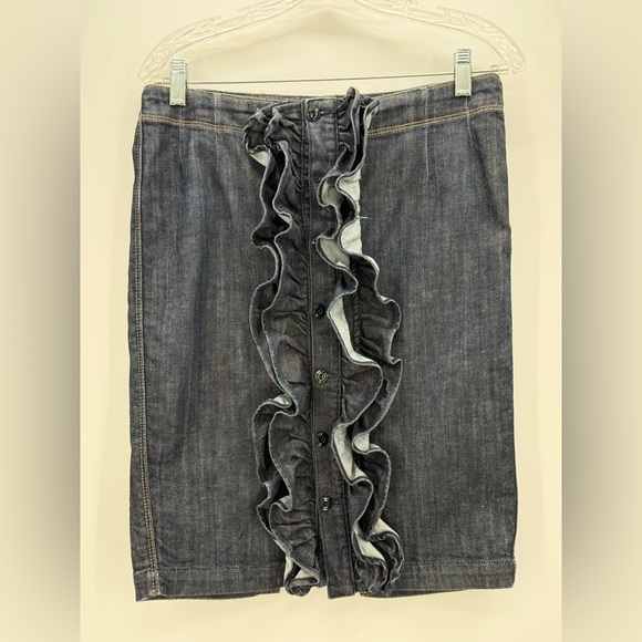 7 For All Mankind Denim Skirt with Ruffle Front Button Detail Size 29 - Picture 5 of 14